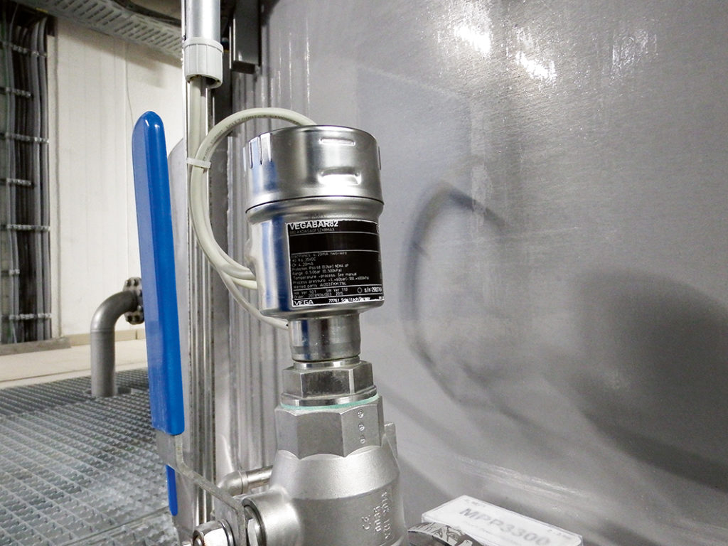 Punto de medición con VEGABAR 82 y «Second Line of Defense».